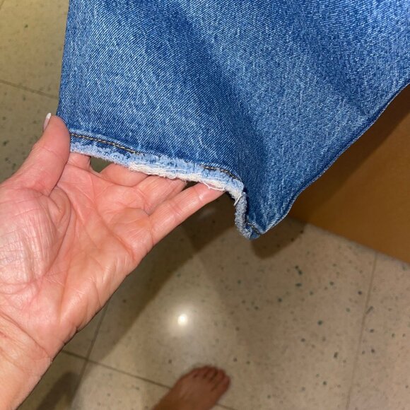 Levis Womens Jeans Size 28 Blue Ribcage Straight Leg Denim Pockets - Picture 7 of 12